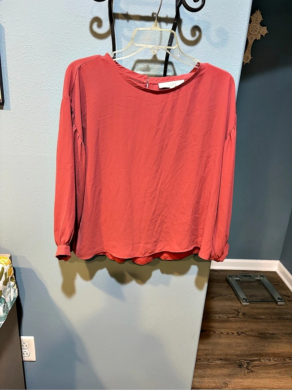 LOFT Red Long Sleeve Blouse Size Medium Like New